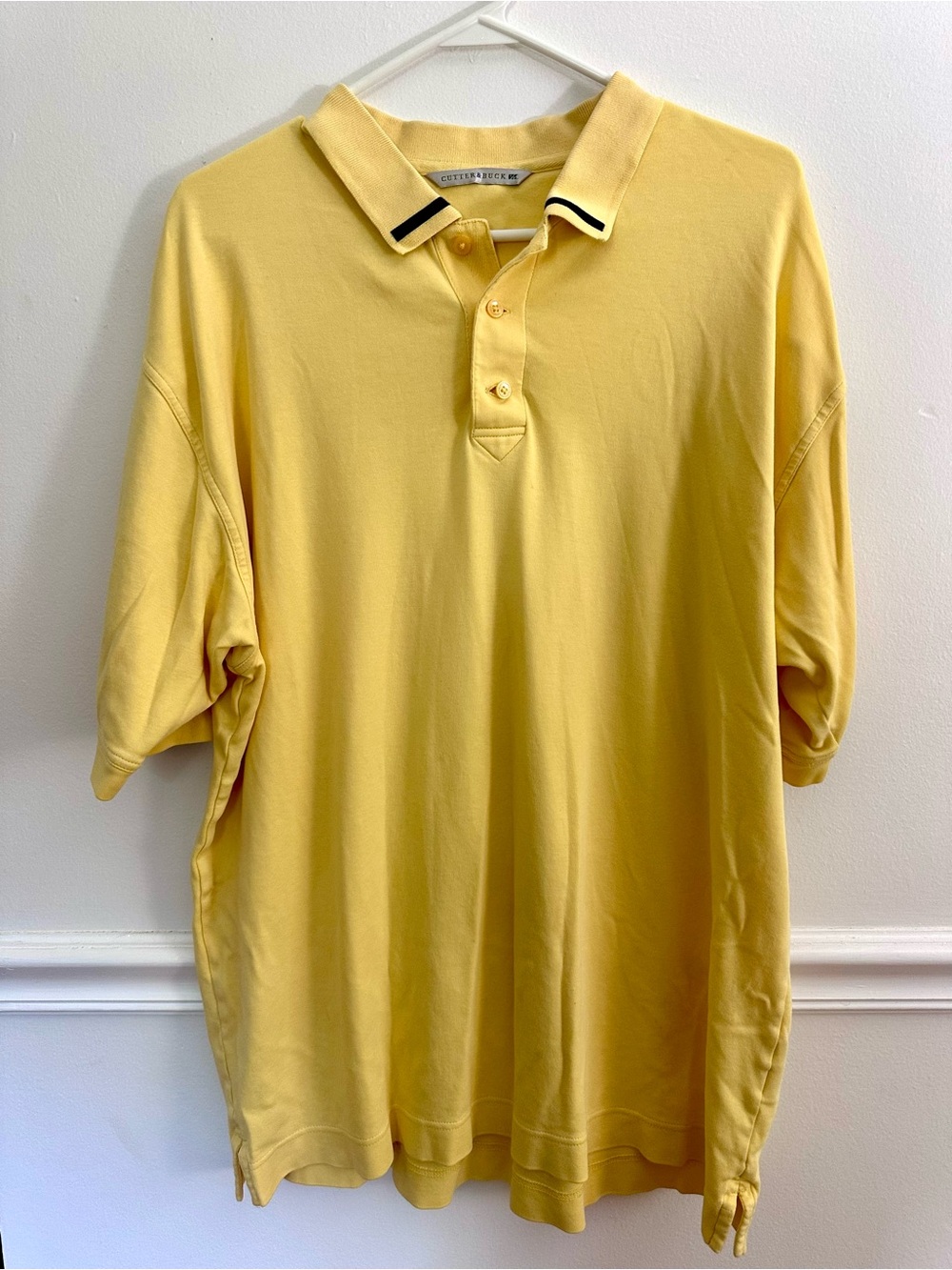 Cutter And Buck Men’s XL Yellow Pima Cotton Short Sleeve Golf Polo Shirt